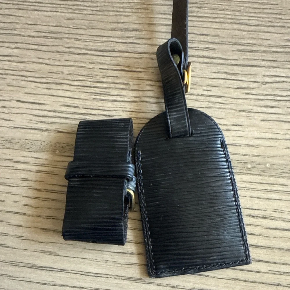 Louis Vuitton Black Epi Leather Luggage Tag & Strap